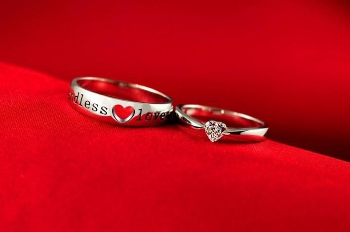Peace and Love Ring , peace and love. A sparkling reminder